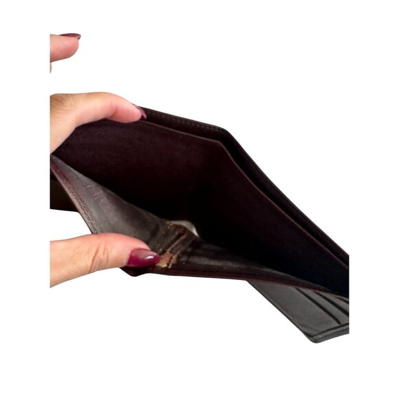 LOUIS VUITTON Men’s Brown Leather BiFold Wallet - Picture 6 of 7